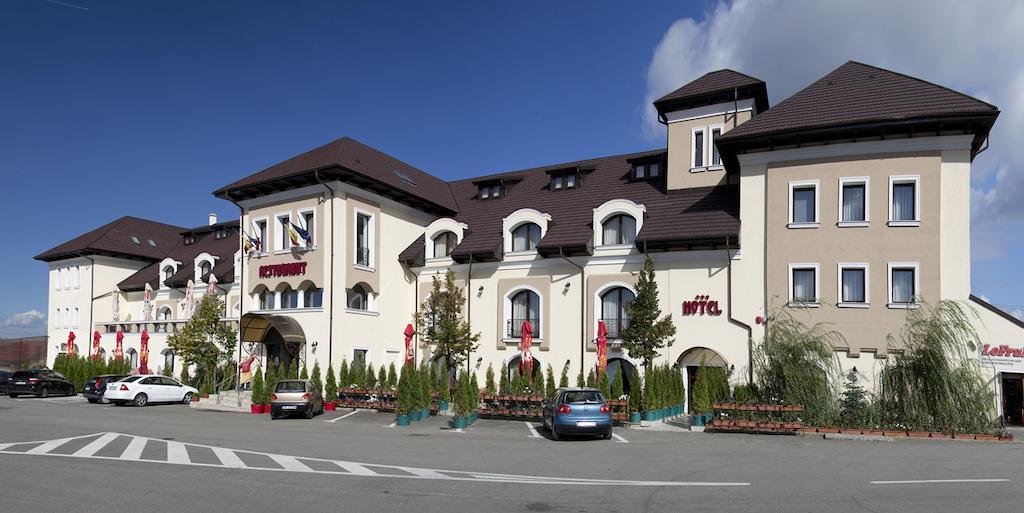 Hanul Domnesc Brasov Exterior photo