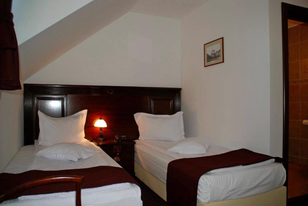 Hanul Domnesc Brasov Room photo