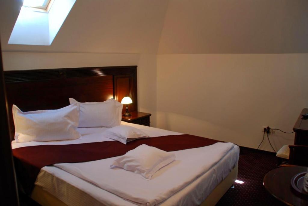 Hanul Domnesc Brasov Room photo